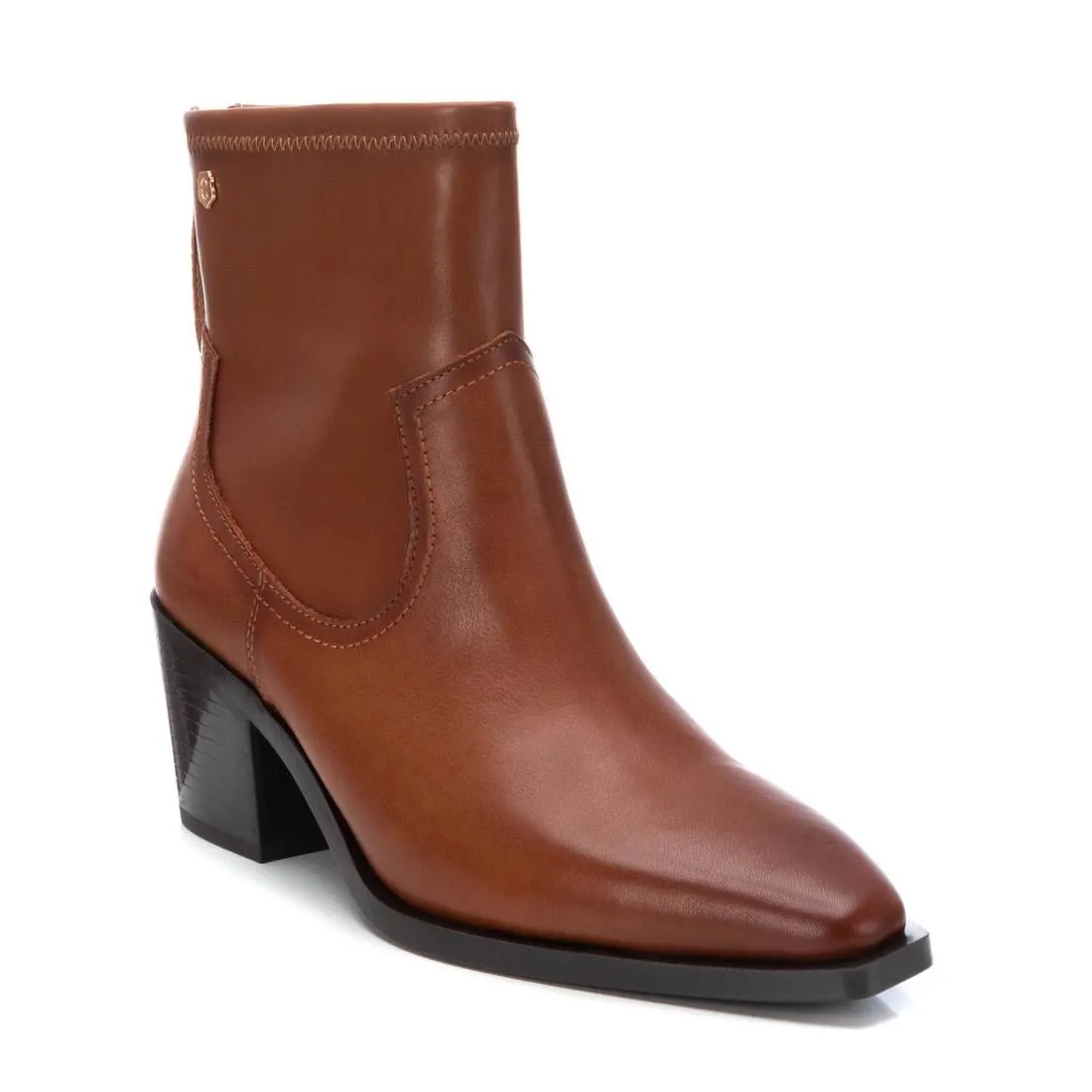 161230  Leather ankle boots with elastic in Tan