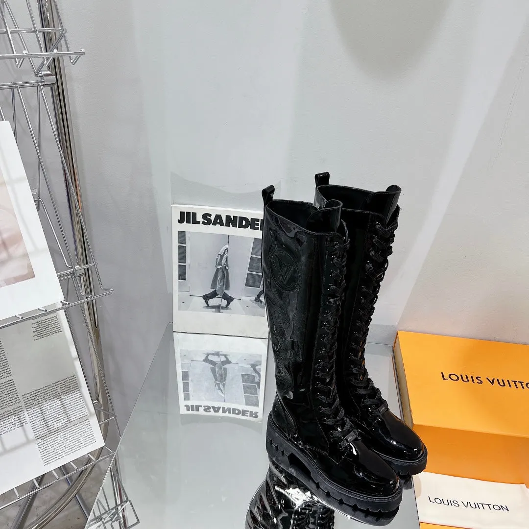 High Quality  LUV BOOTS 011