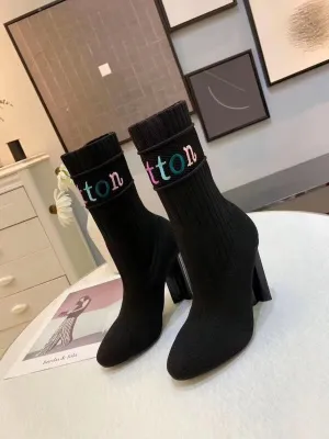 High Quality  LUV BOOTS 018