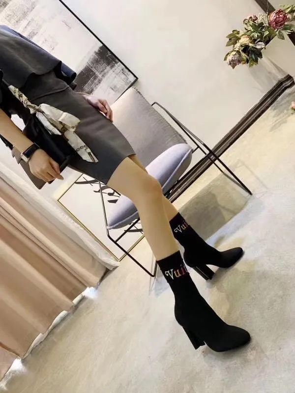 High Quality  LUV BOOTS 018